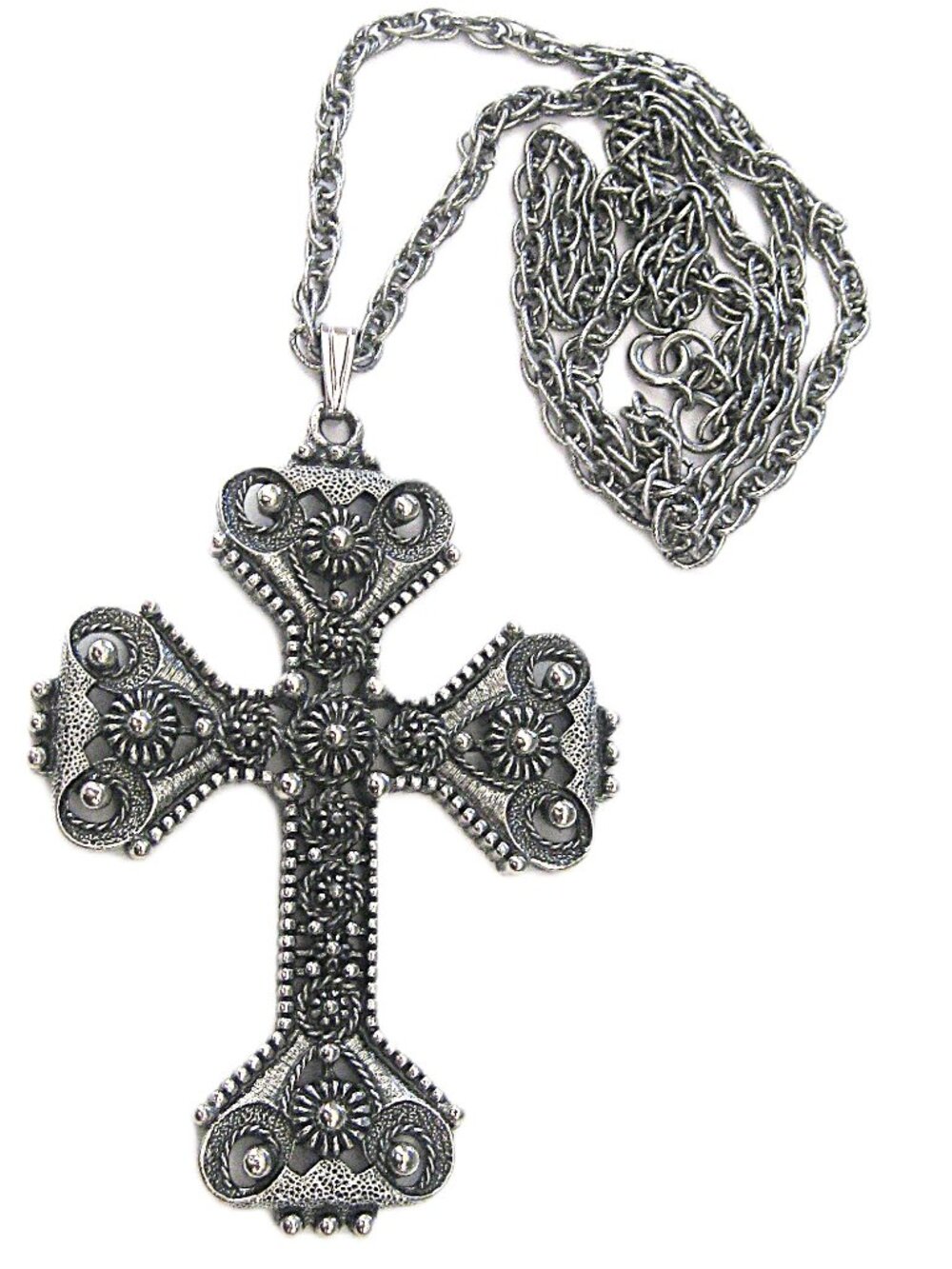 Sarah Coventry  Cross Necklace  'Florentine'  Limited Edition  1974 Vintage